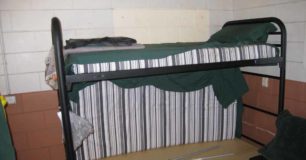 Photo of typical bunk bed at Roebourne